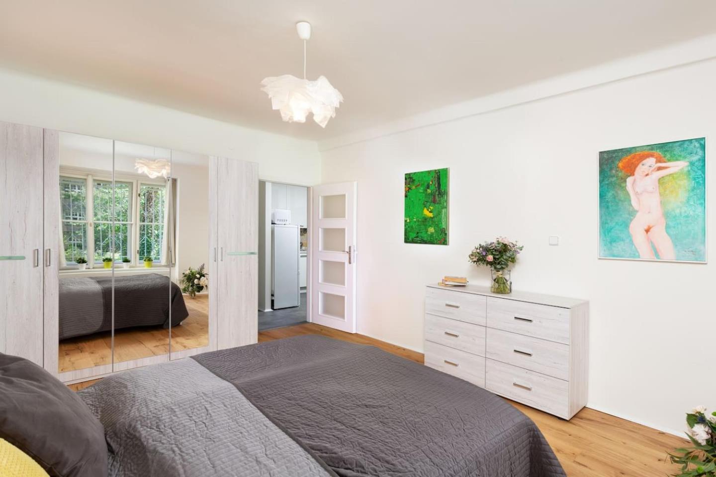 Apartment Days - Cozy - Close To River *