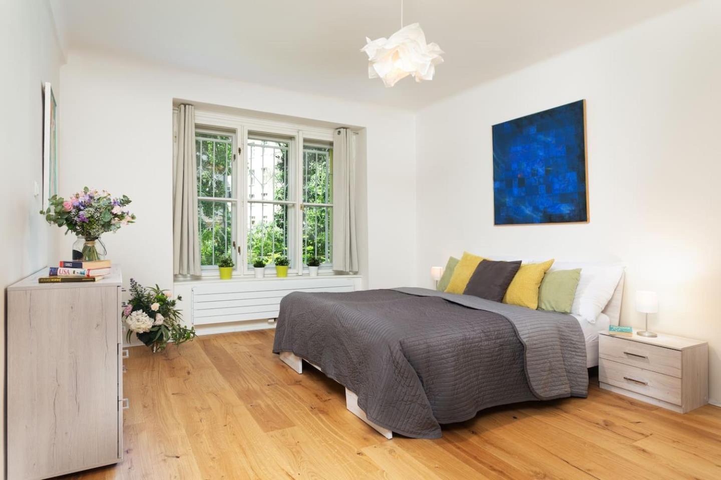 Days - Cozy - Close To River Apartment Prag